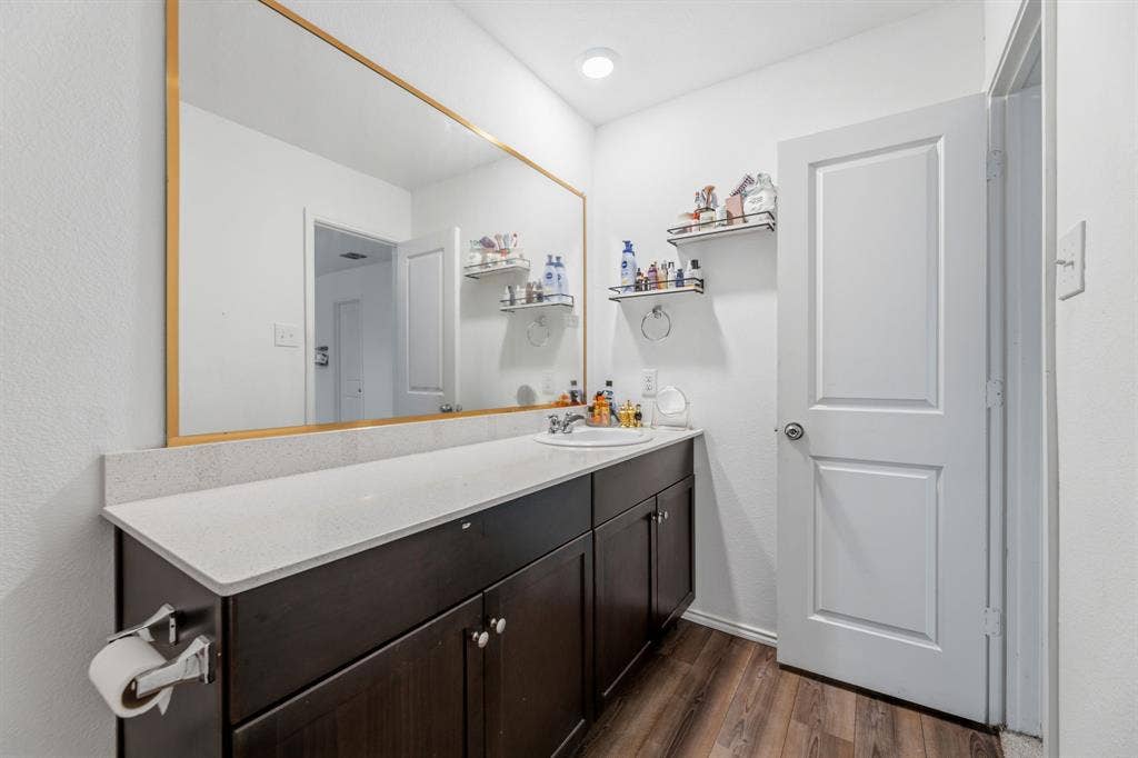 2915 Acacia Drive, Forney, TX 75126 2915 Acacia Drive, Forney, TX 75126