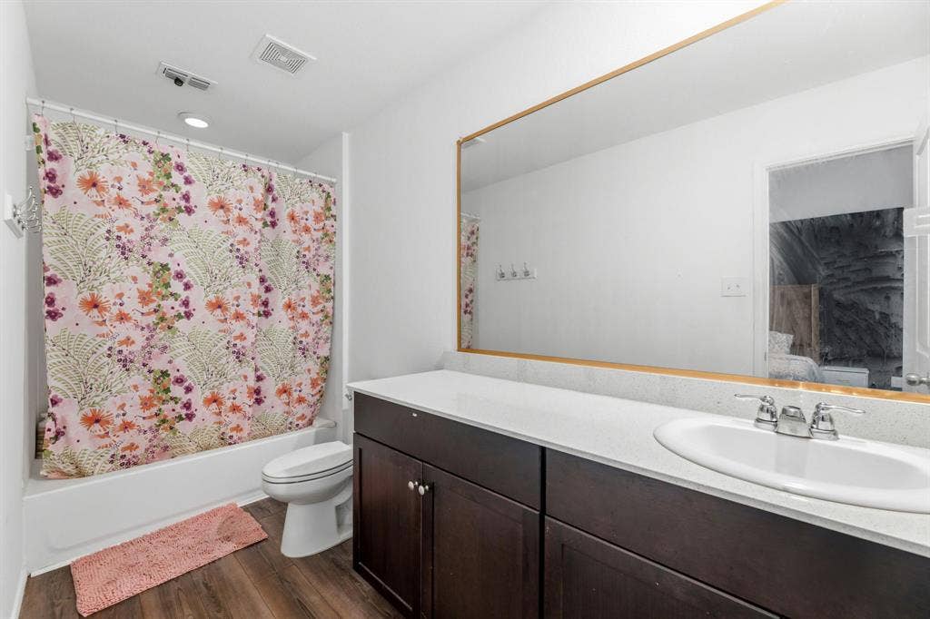 2915 Acacia Drive, Forney, TX 75126 2915 Acacia Drive, Forney, TX 75126
