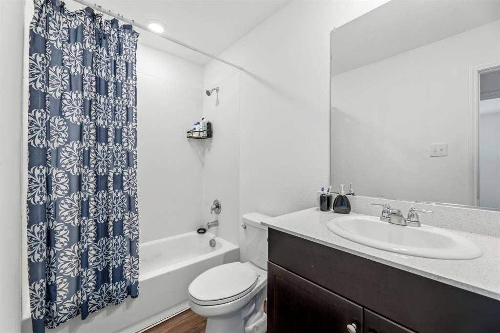 2915 Acacia Drive, Forney, TX 75126 2915 Acacia Drive, Forney, TX 75126