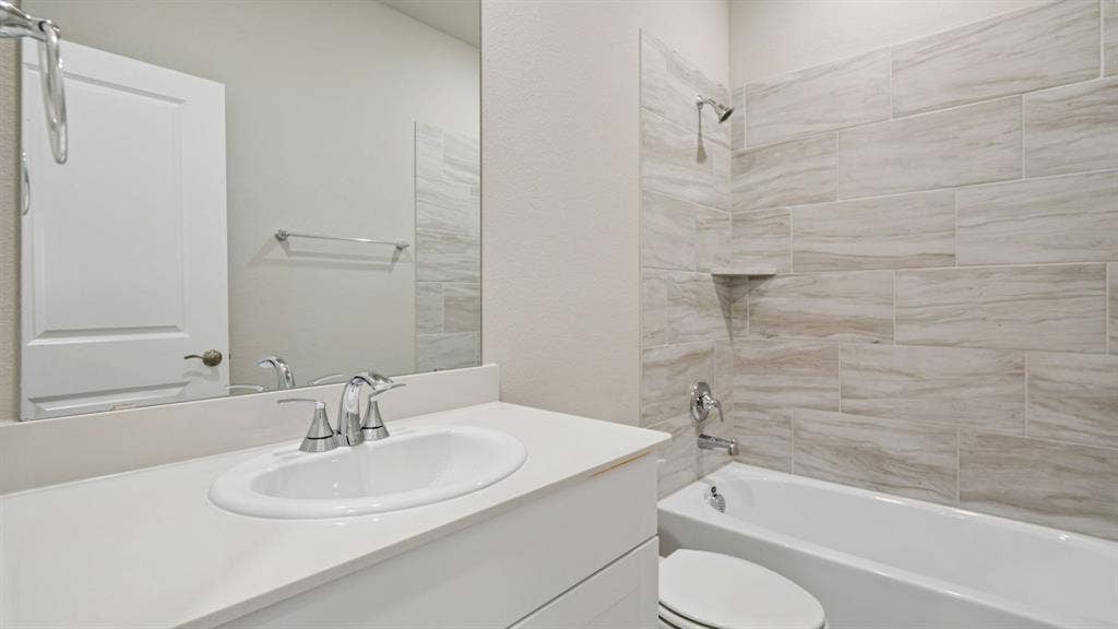 202 Winchester Hill Lane, Princeton, TX 75071 Photo is not of the actual home, but is an inspirational photo of builder’s model home and may depict options, furnishings, and/or decorator features that are not included