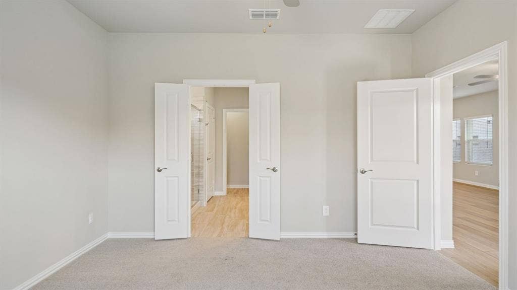 202 Winchester Hill Lane, Princeton, TX 75071 Photo is not of the actual home, but is an inspirational photo of builder’s model home and may depict options, furnishings, and/or decorator features that are not included