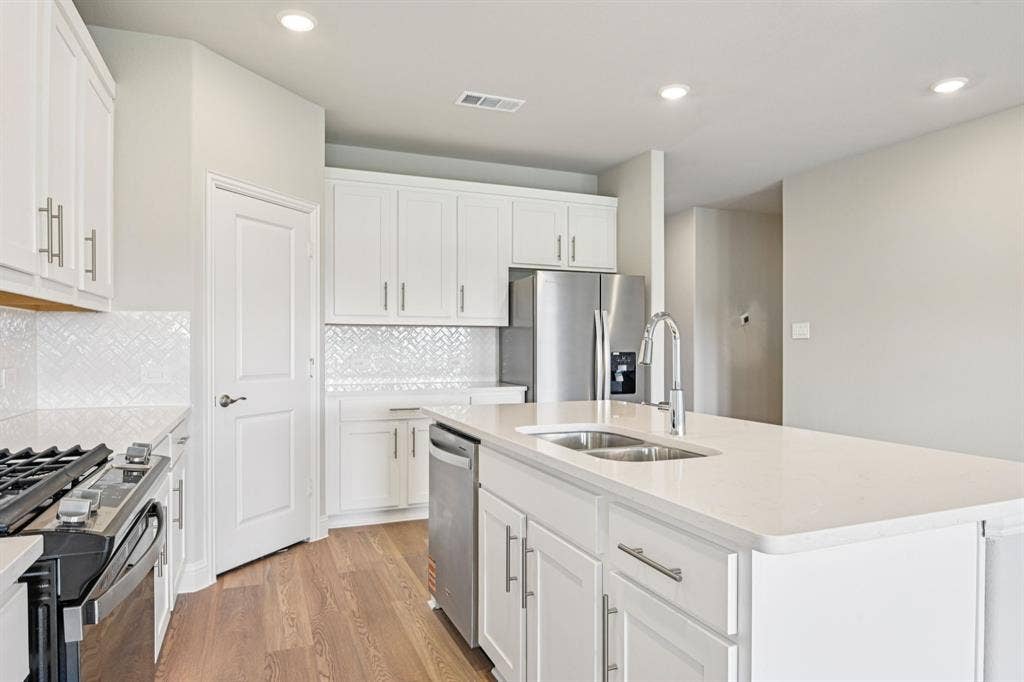 Photo is not of the actual home, but is an inspirational photo of builder’s model home and may depict options, furnishings, and/or decorator features that are not included.