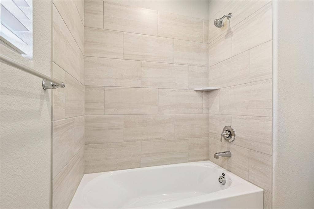 Photo is not of the actual home, but is an inspirational photo of builder’s model home and may depict options, furnishings, and/or decorator features that are not included.