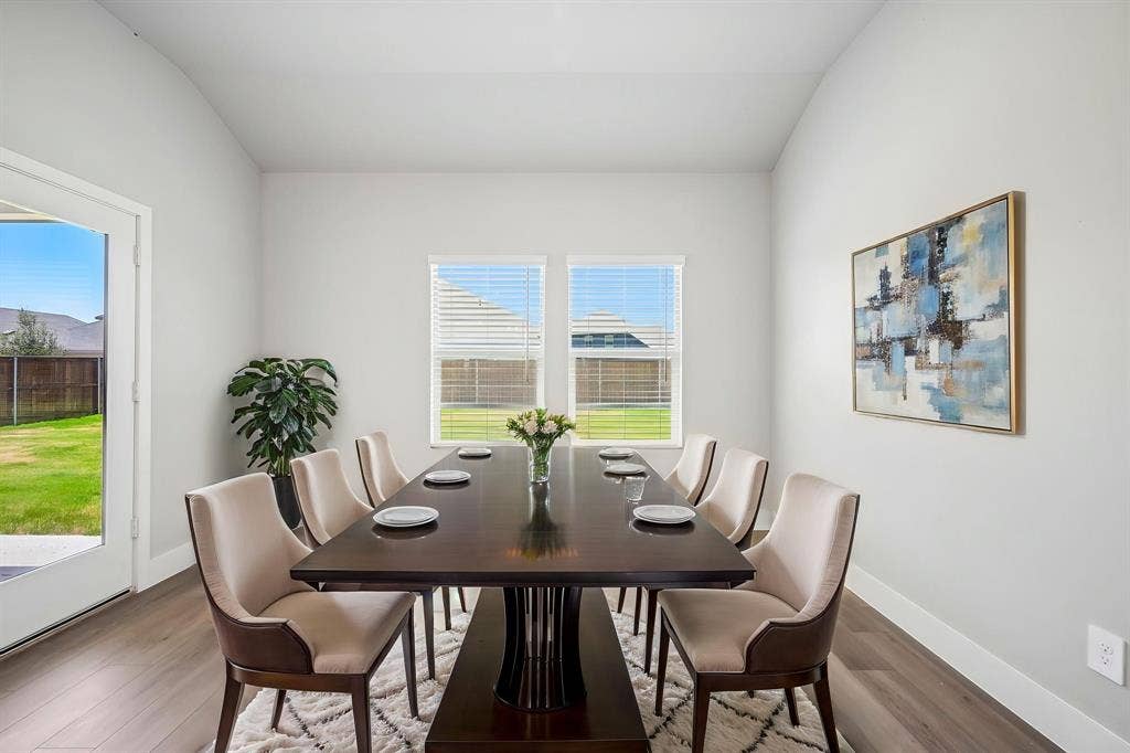 1303 Winters Way, Princeton, TX 75071 Photo is not of the actual home, but is an inspirational photo of builder’s model home and may depict options, furnishings, and/or decorator features that are not included.
