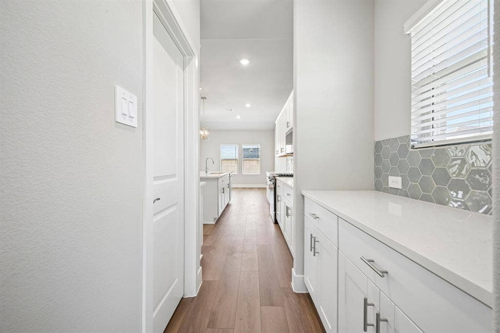 1303 Winters Way, Princeton, TX 75071 Photo is not of the actual home, but is an inspirational photo of builder’s model home and may depict options, furnishings, and/or decorator features that are not included.