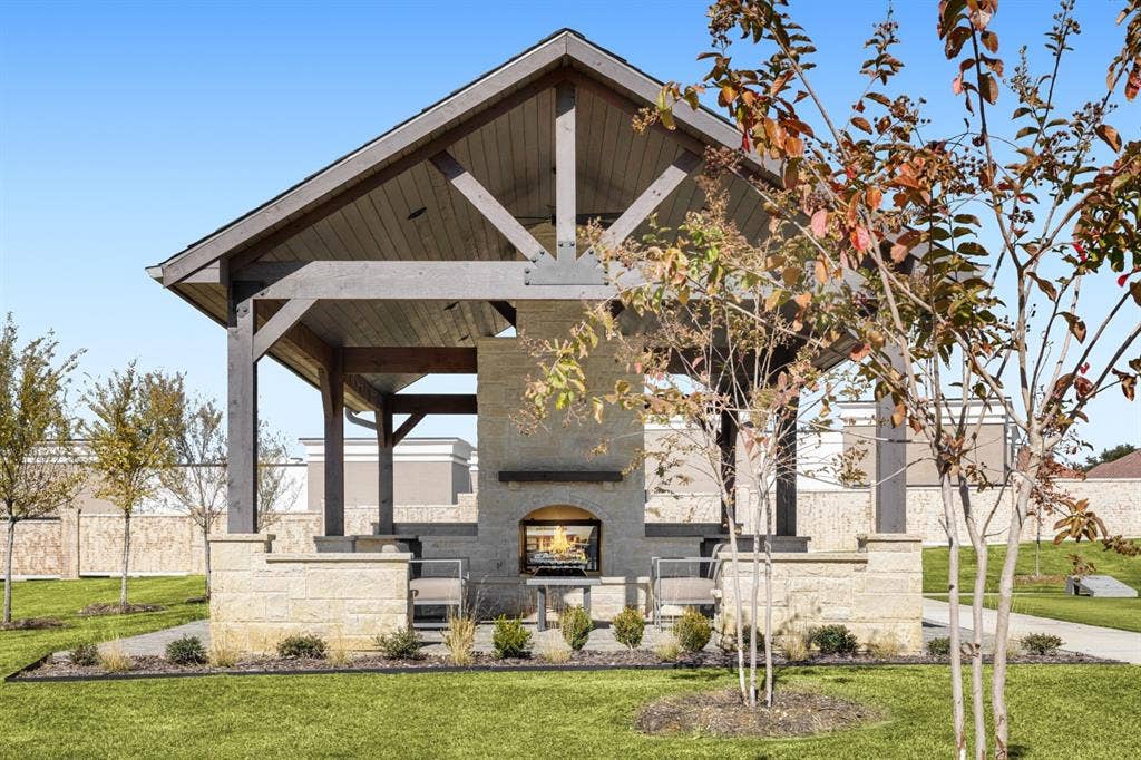 1340 Cherry Hills Lane, Irving, TX 75038 Linkside-Amenities-Web-4