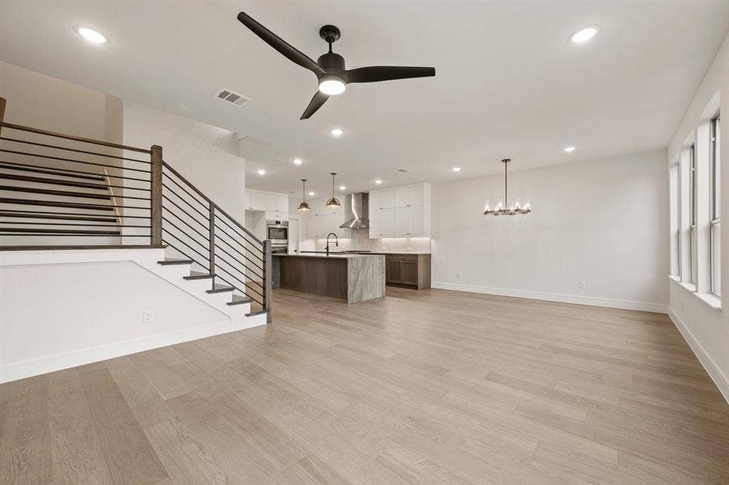 1340 Cherry Hills Lane, Irving, TX 75038 8