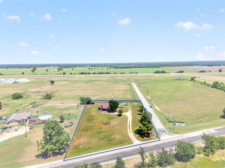 Property photo for 7261 State Highway 50, Commerce, TX