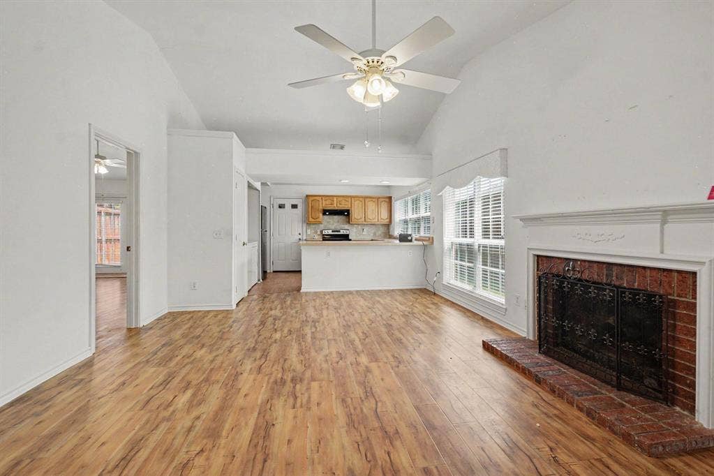 7611 Cousteau Drive, Rowlett, TX 75088 7611 Cousteau Drive, Rowlett, TX 75088