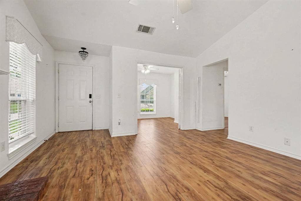 7611 Cousteau Drive, Rowlett, TX 75088 7611 Cousteau Drive, Rowlett, TX 75088