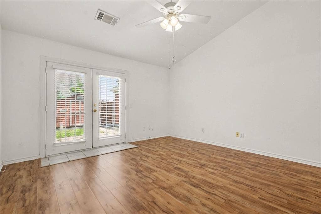 7611 Cousteau Drive, Rowlett, TX 75088 7611 Cousteau Drive, Rowlett, TX 75088