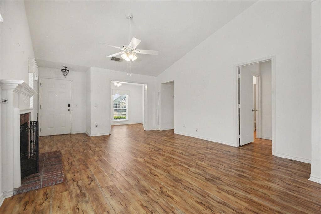 7611 Cousteau Drive, Rowlett, TX 75088 7611 Cousteau Drive, Rowlett, TX 75088