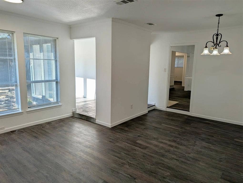 1756 Cynthia Lane, Hurst, TX 76054 1756 Cynthia Lane, Hurst, TX 76054
