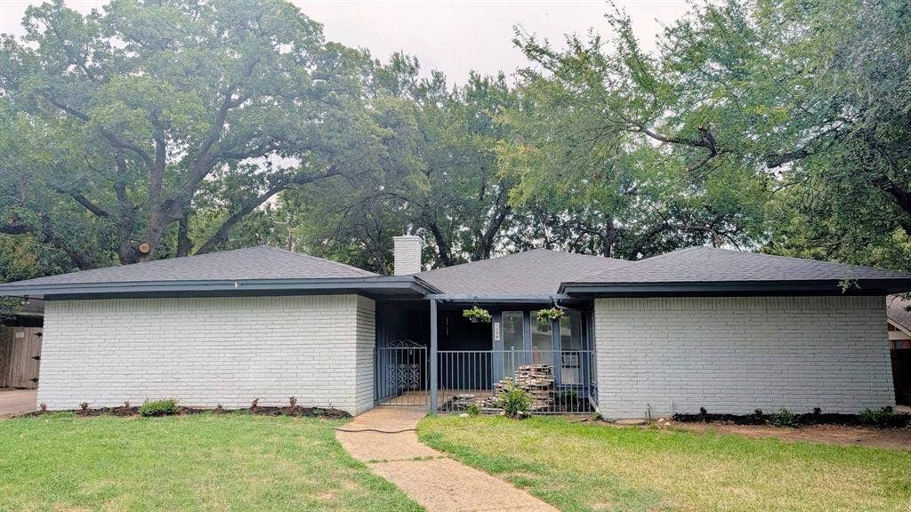 1756 Cynthia Lane, Hurst, TX 76054 1756 Cynthia Lane, Hurst, TX 76054