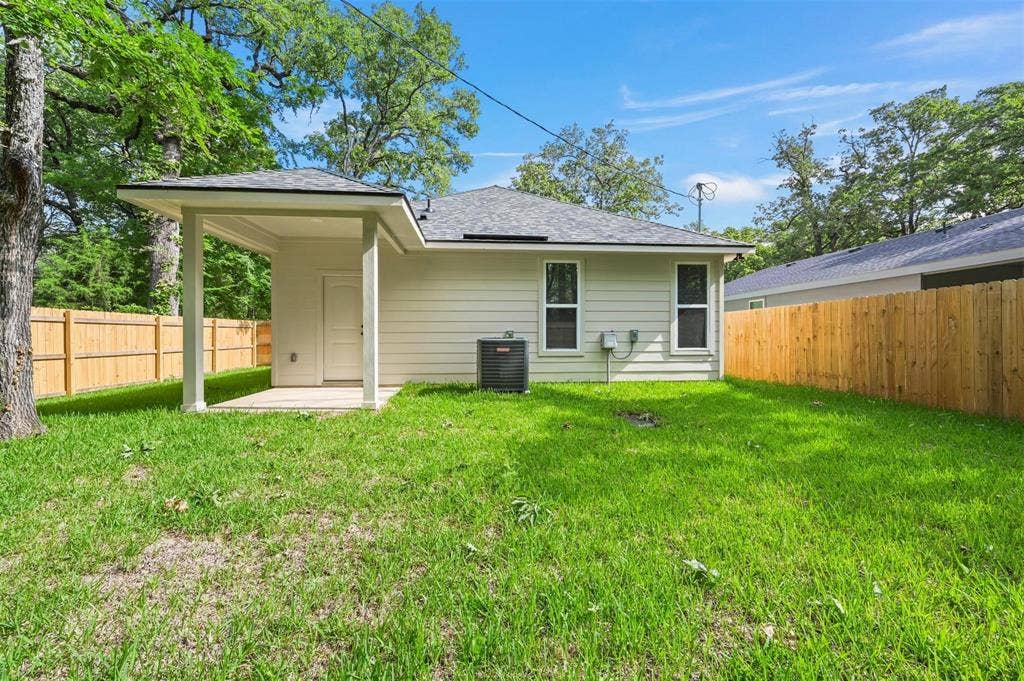 6147 Shawnee Drive, Mabank, TX 75156 6147 Shawnee Drive, Mabank, TX 75156