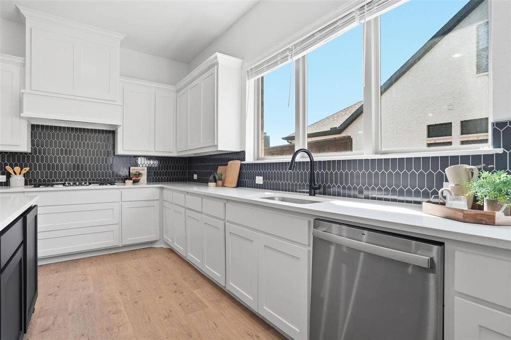 513 Fieldstone Lane, Haslet, TX 76052 513 Fieldstone Lane, Haslet, TX 76052