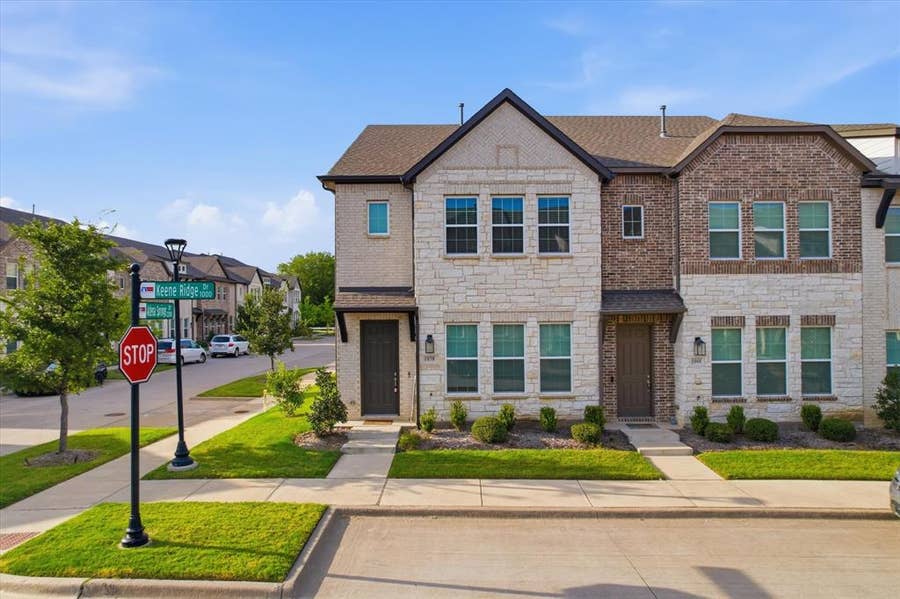 Property photo for 1070 Keene Ridge Drive, Allen, TX