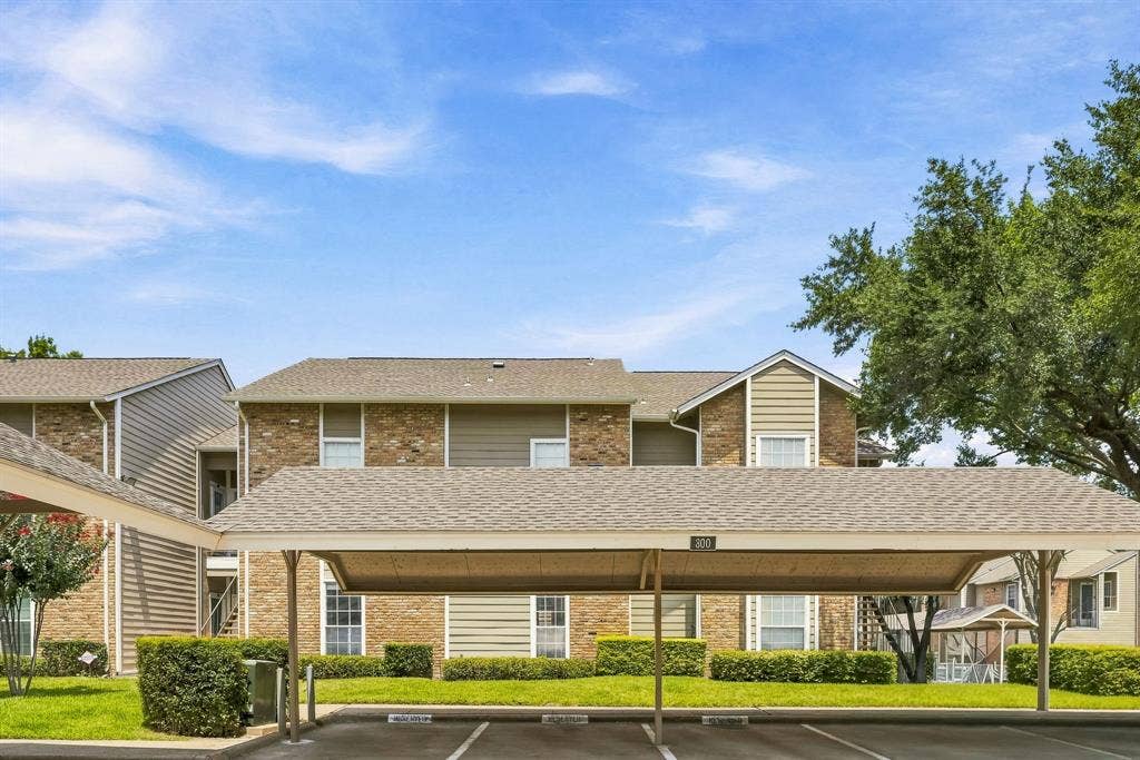 8600 Coppertowne Lane, #304, Dallas, TX 75243 8600 Coppertowne Lane, #304, Dallas, TX 75243