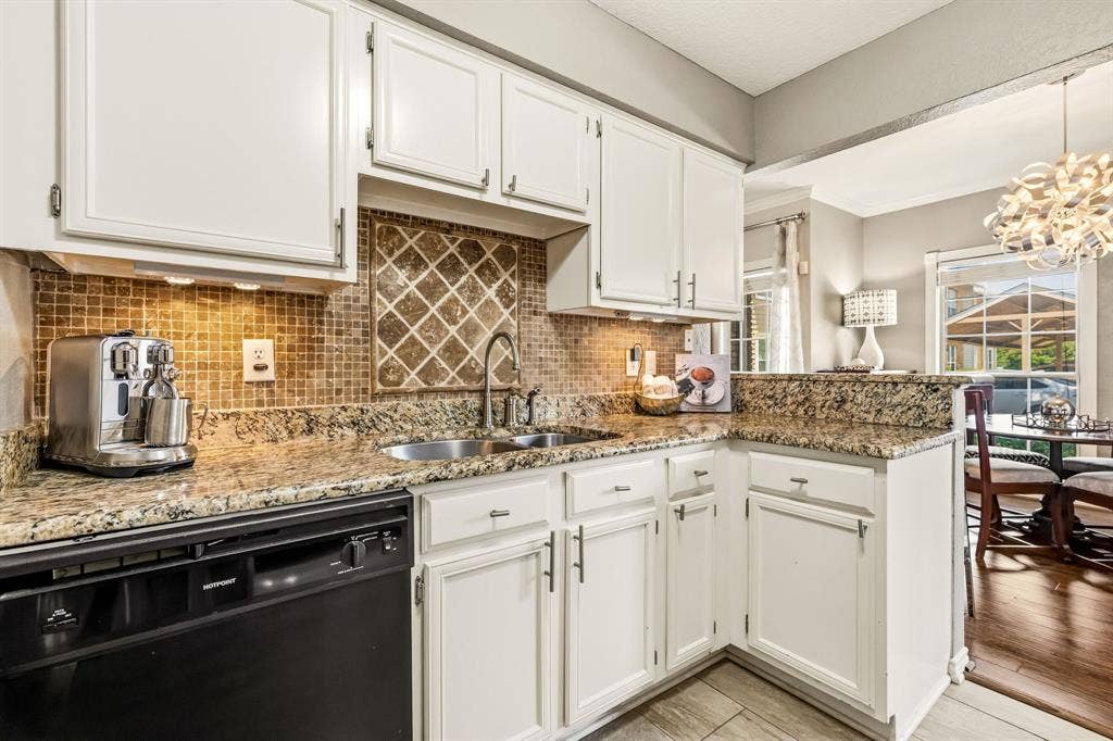 8600 Coppertowne Lane, #304, Dallas, TX 75243 8600 Coppertowne Lane, #304, Dallas, TX 75243