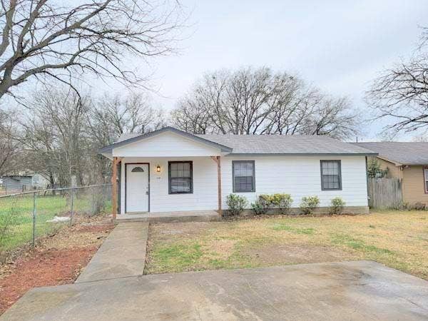 Property photo for 114 Opal Street, Waxahachie, TX