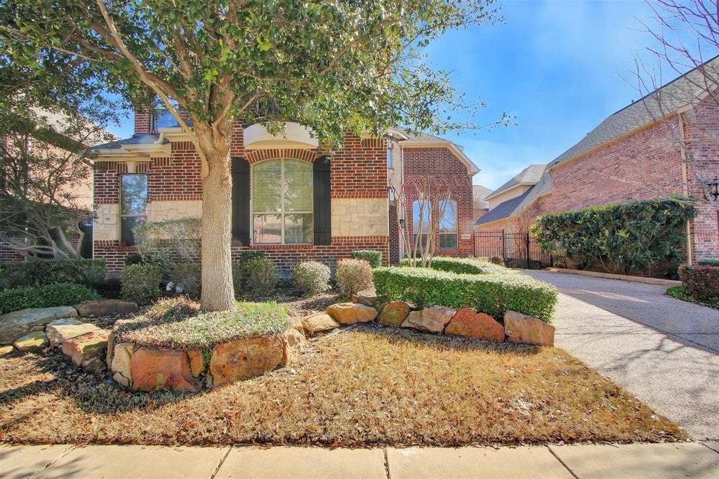 4804 Lofty Lane, Plano, TX 75093 4804 Lofty Lane, Plano, TX 75093