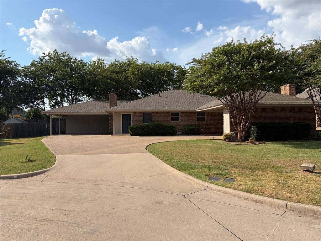 1225 Fairhaven Drive, Mansfield, TX 76063 1225 Fairhaven Drive, Mansfield, TX 76063