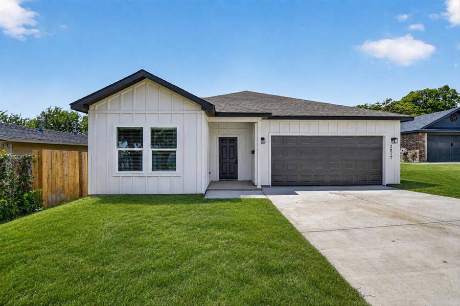 Property photo for 2817 Clinton Avenue, Fort Worth, TX