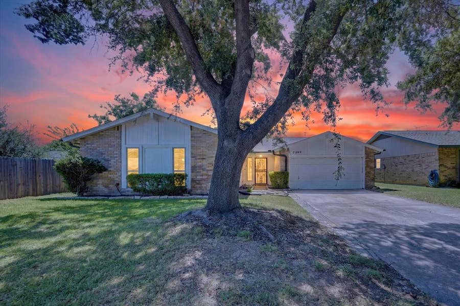 Property photo for 7209 Cleburne Road, Fort Worth, TX