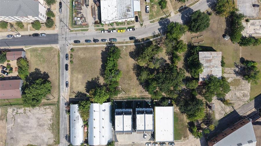 Property photo for 1508 Sullivan Drive, Dallas, TX