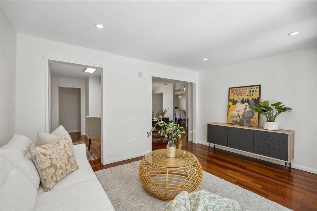13443 Purple Sage Road, Dallas, TX 75240 Perfect for Second Living Area, Playroom or Sun Room