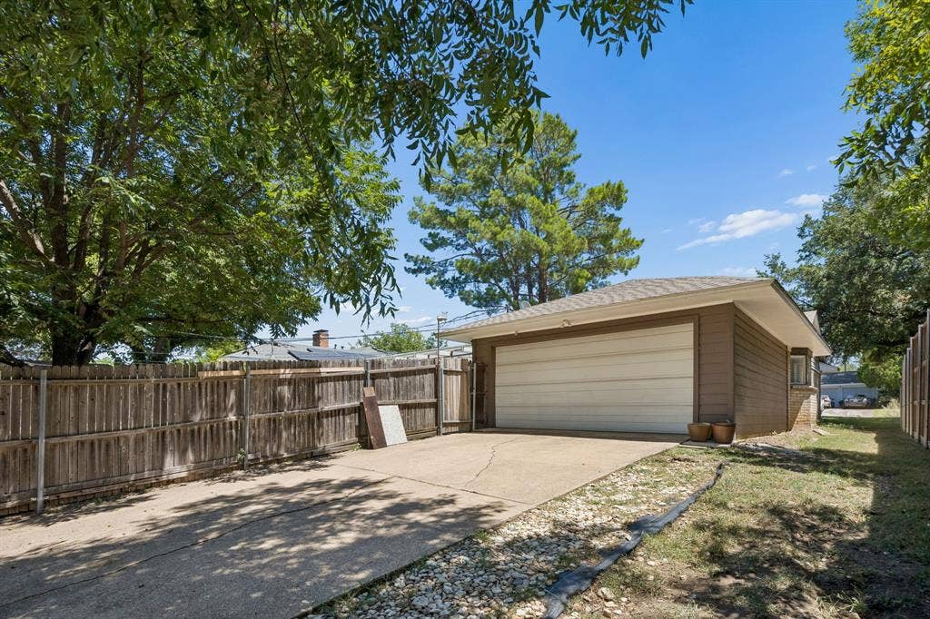 13443 Purple Sage Road, Dallas, TX 75240 13443 Purple Sage Road, Dallas, TX 75240