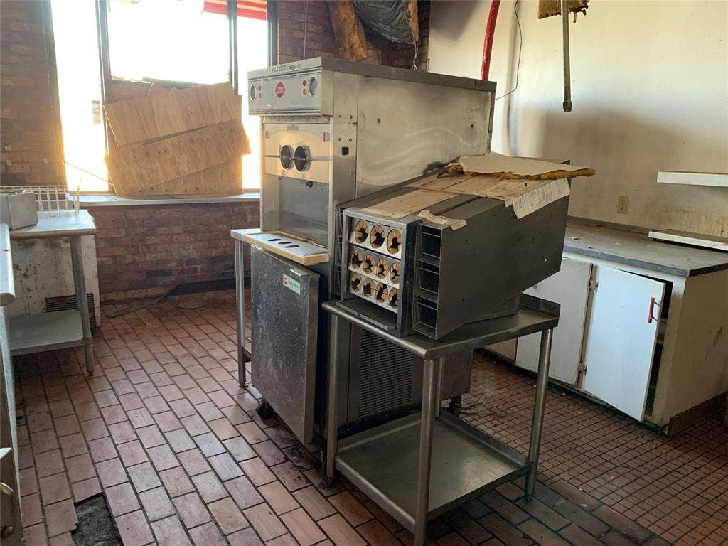 617 W Corsicana Street, Athens, TX 75751 617 W Corsicana Street, Athens, TX 75751