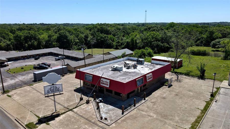 Property photo for 617 W Corsicana Street, Athens, TX