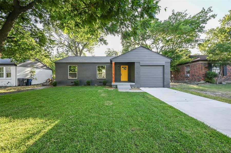 Property photo for 10547 Fern Drive, Dallas, TX