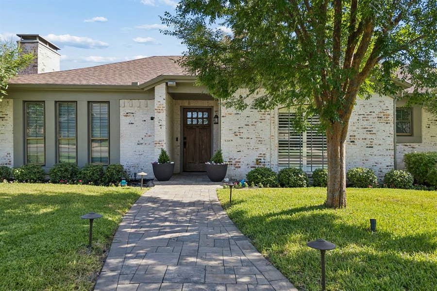 Property photo for 7118 Canongate Drive, Dallas, TX