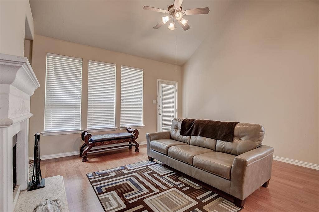 2832 Gooseberry Drive, Plano, TX 75074 2832 Gooseberry Drive, Plano, TX 75074
