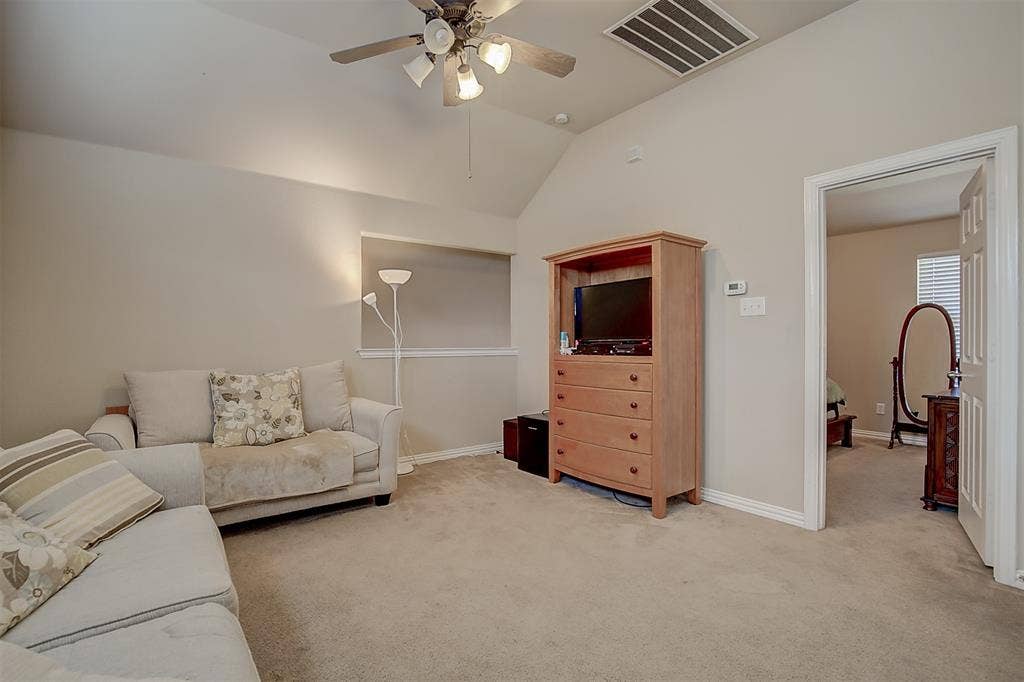 2832 Gooseberry Drive, Plano, TX 75074 2832 Gooseberry Drive, Plano, TX 75074