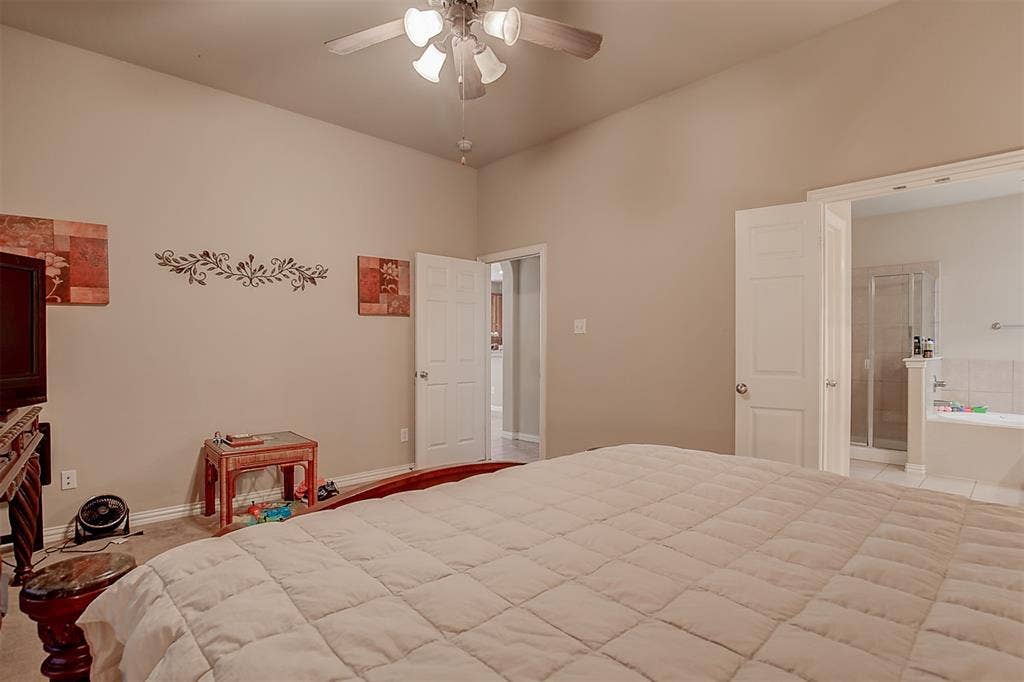 2832 Gooseberry Drive, Plano, TX 75074 2832 Gooseberry Drive, Plano, TX 75074