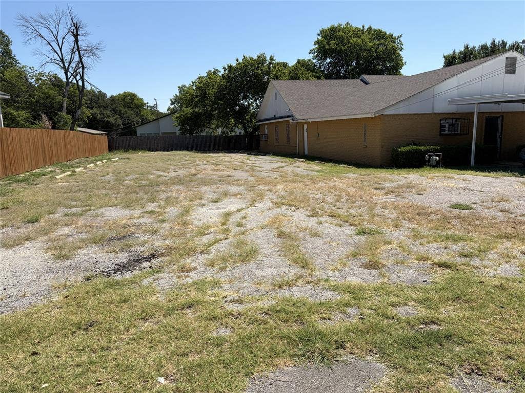 2507 Scotland Drive, Dallas, TX 75216