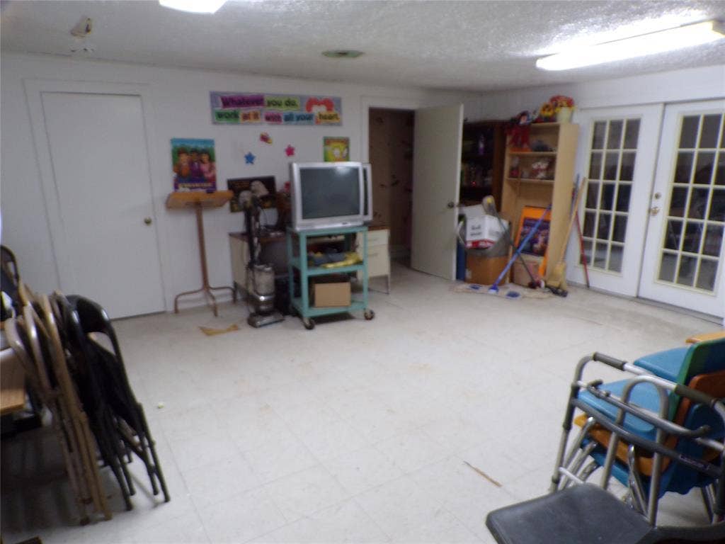 2507 Scotland Drive, Dallas, TX 75216