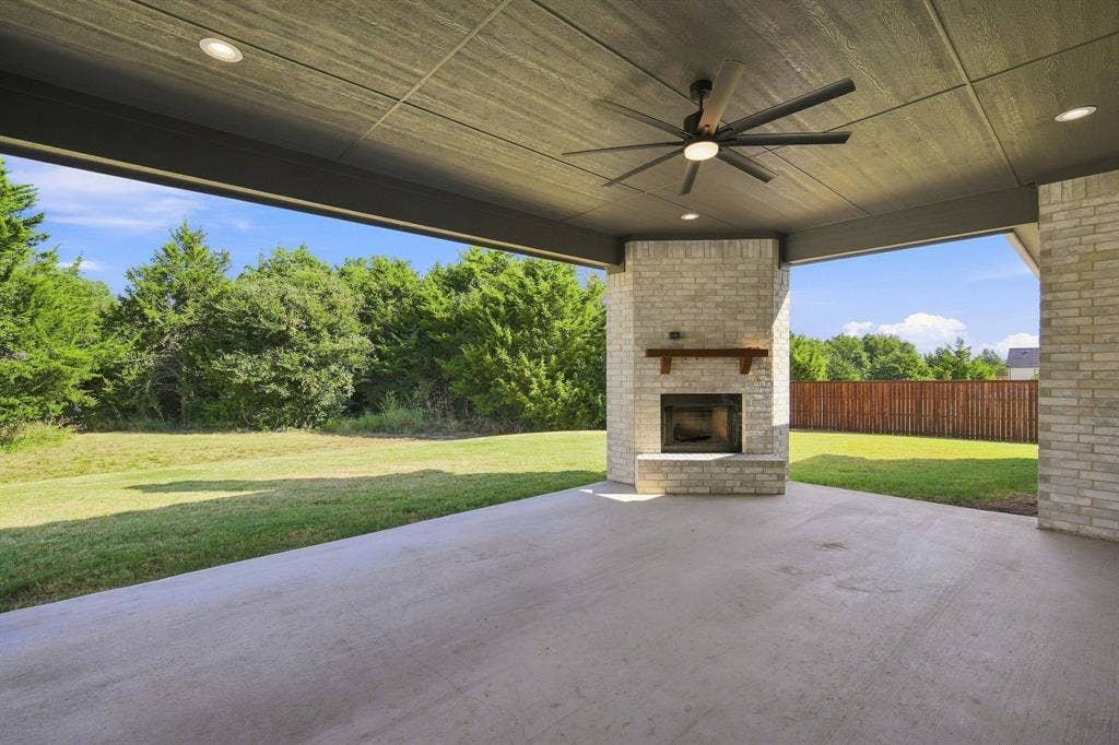 4231 Spring Garden Road, Midlothian, TX 76065 4231 Spring Garden Road, Midlothian, TX 76065