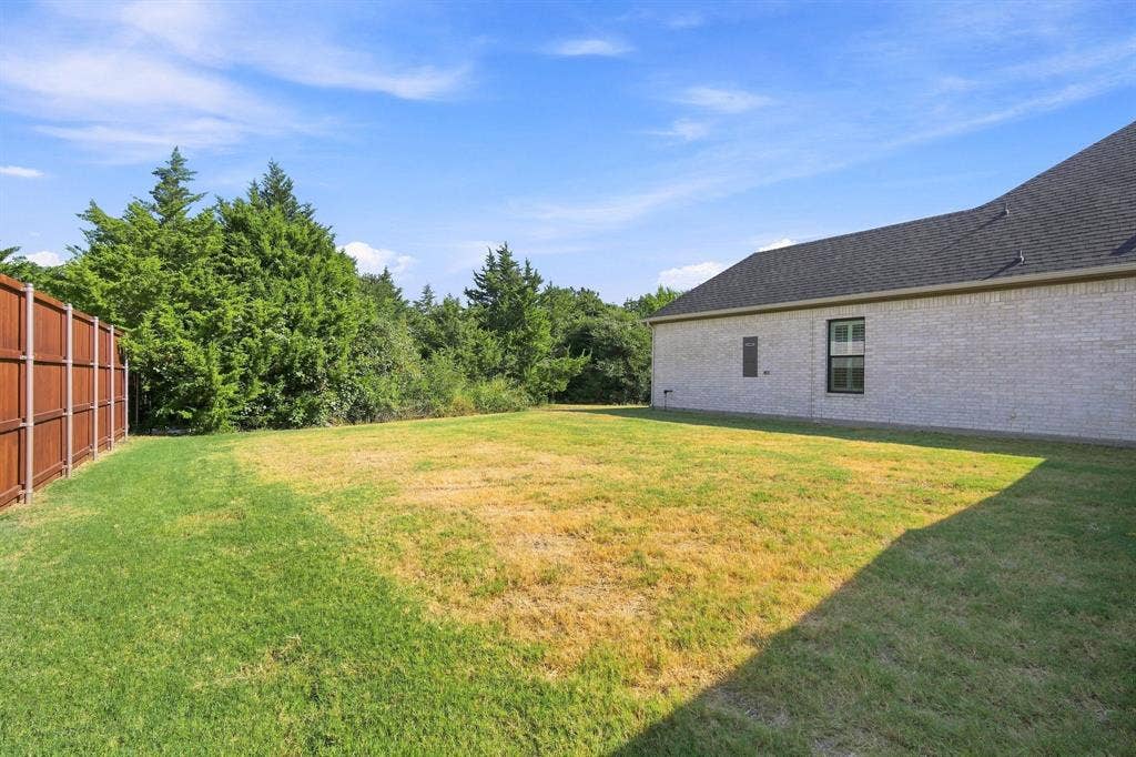 4231 Spring Garden Road, Midlothian, TX 76065 4231 Spring Garden Road, Midlothian, TX 76065