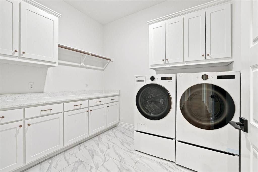 4231 Spring Garden Road, Midlothian, TX 76065 4231 Spring Garden Road, Midlothian, TX 76065