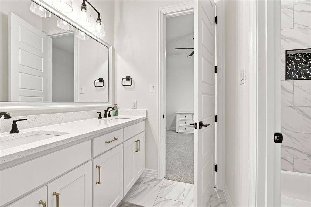 4231 Spring Garden Road, Midlothian, TX 76065 4231 Spring Garden Road, Midlothian, TX 76065