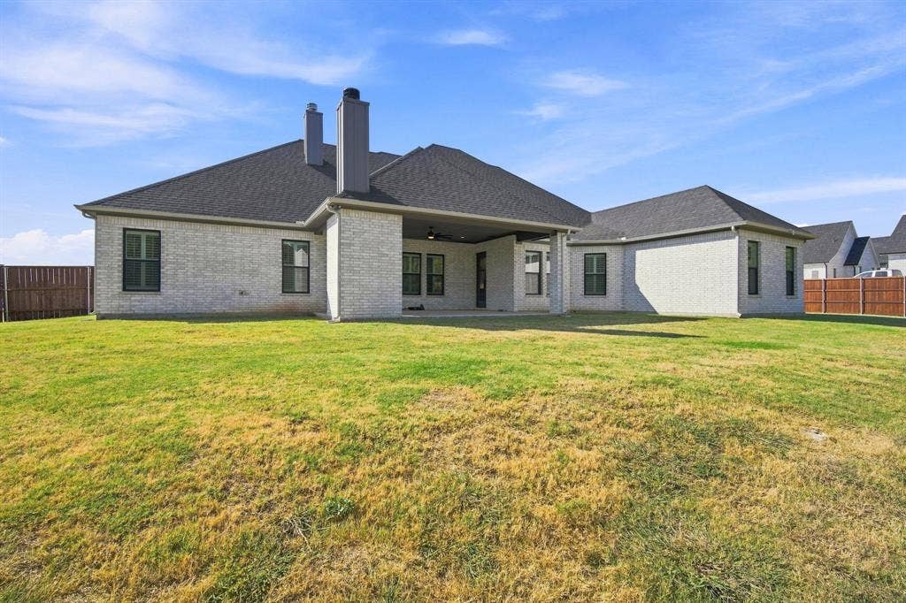 4231 Spring Garden Road, Midlothian, TX 76065 4231 Spring Garden Road, Midlothian, TX 76065