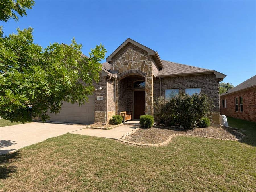 Property photo for 640 Teakwood Drive, Greenville, TX