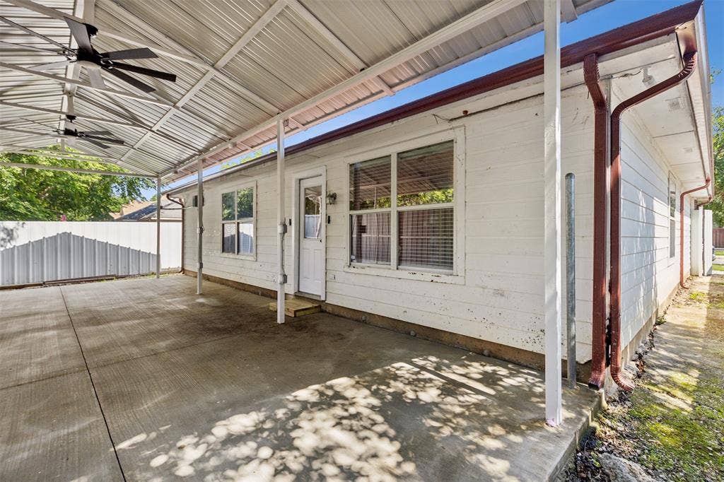 8614 Torreon Court, Dallas, TX 75217 8614 Torreon Court, Dallas, TX 75217