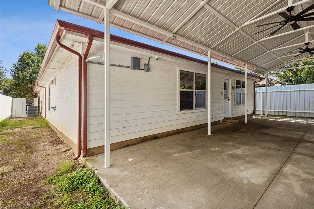 8614 Torreon Court, Dallas, TX 75217 8614 Torreon Court, Dallas, TX 75217