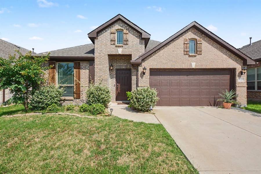 Property photo for 3109 Mountcross Road, Mesquite, TX