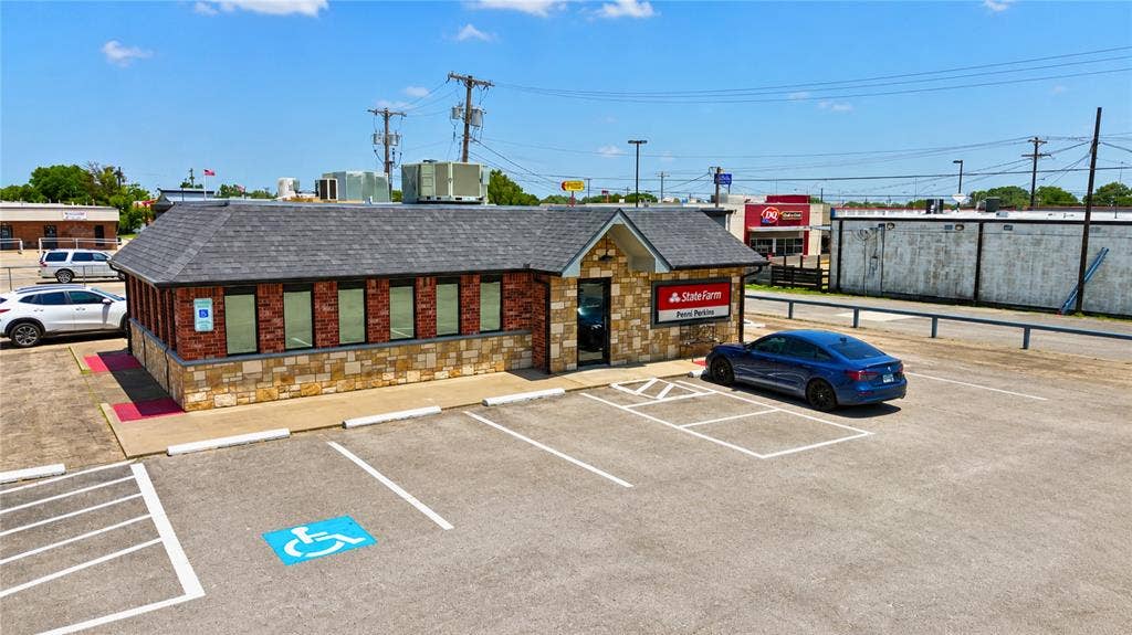2814 Terrell Road, Greenville, TX 75402